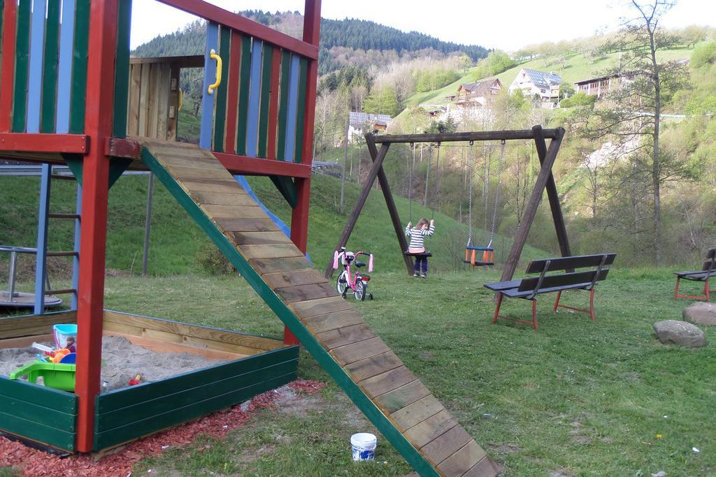 Hotel - Gasthof Blume Oppenau Kültér fotó